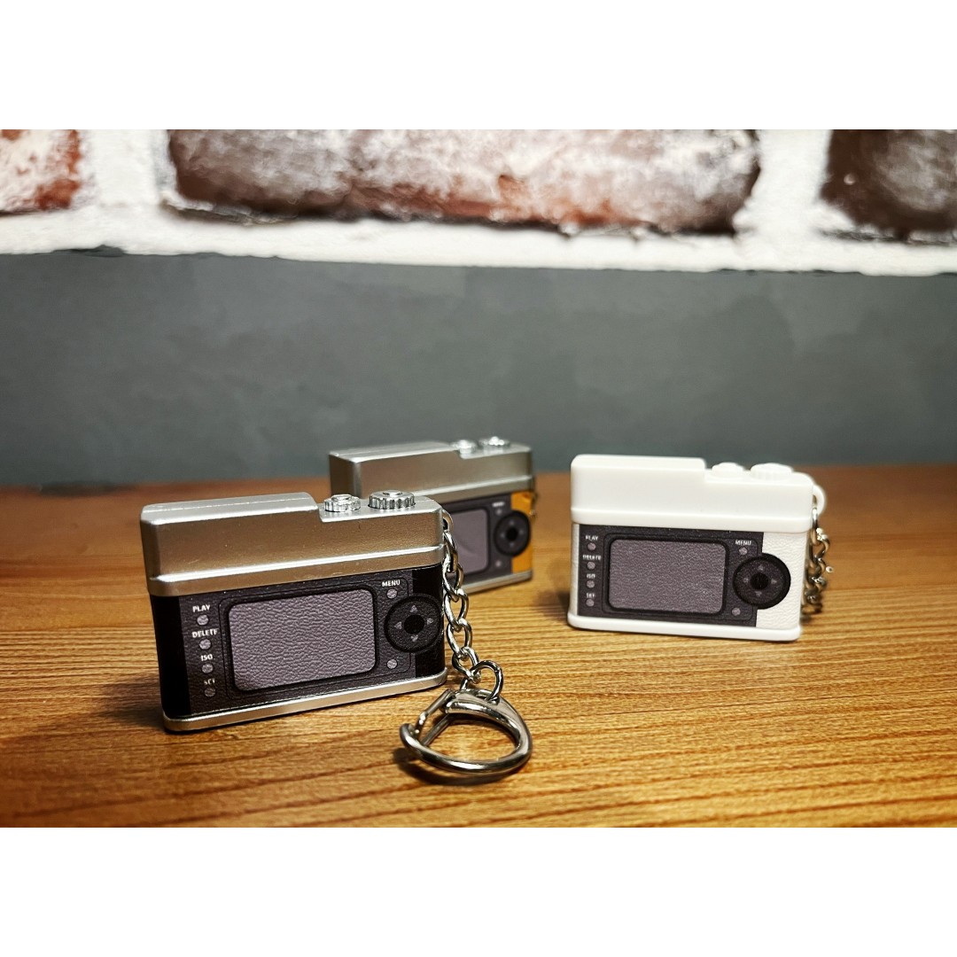 Mini Retro Camera Toy Cool Gadgets Fun Keychain Light & Sound Keyring with lobster Clasp Keycharm Daily Key Chain Australia Based Seller