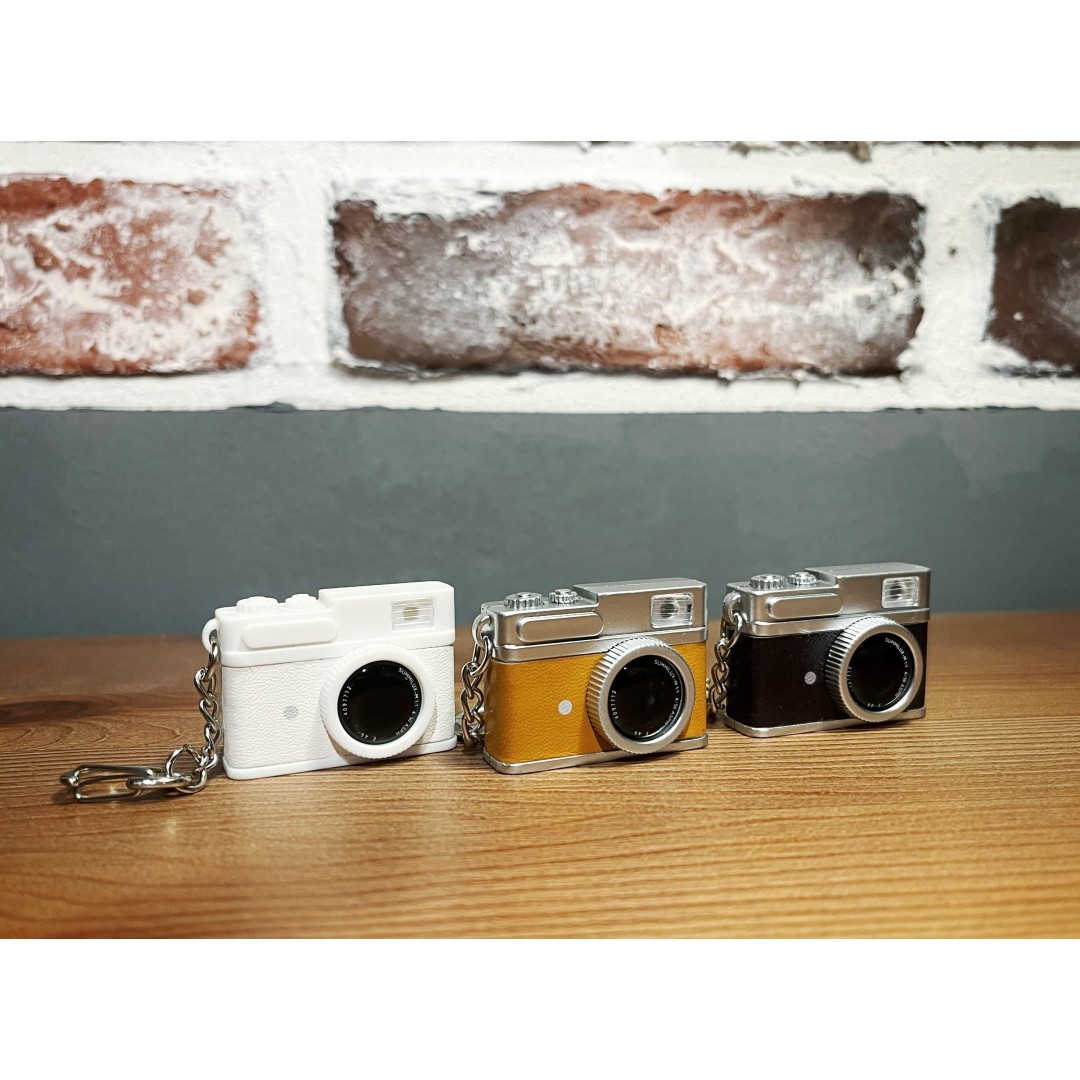 Mini Retro Camera Toy Cool Gadgets Fun Keychain Light & Sound Keyring with lobster Clasp Keycharm Daily Key Chain Australia Based Seller