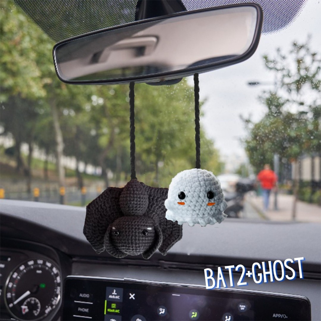 Cute Bat Car Accessories for Halloween, Halloween Crochet Rearview Mirror Decoration, Car interior Charm, Handmade Gift for Woman or Man