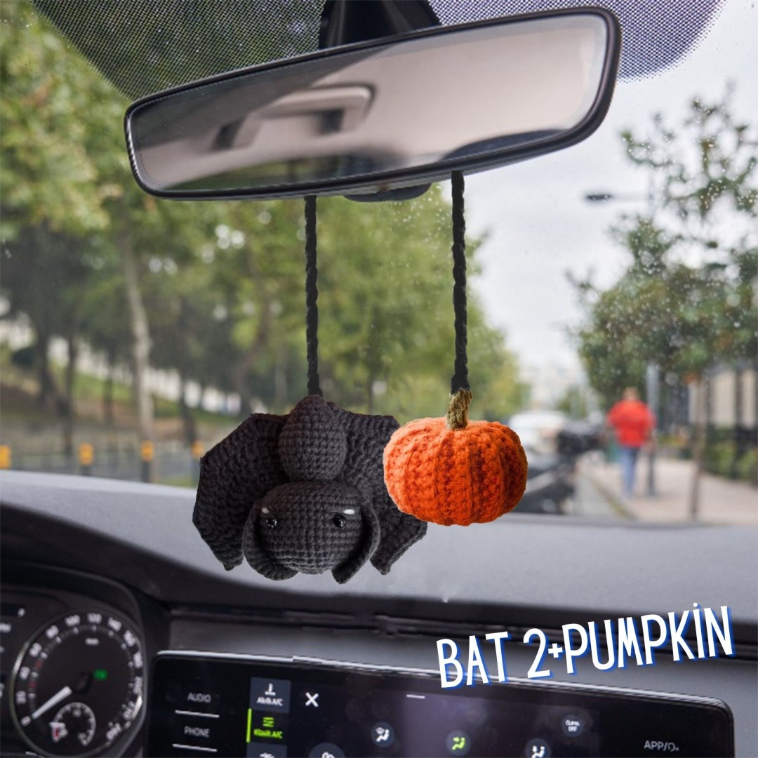 Cute Bat Car Accessories for Halloween, Halloween Crochet Rearview Mirror Decoration, Car interior Charm, Handmade Gift for Woman or Man