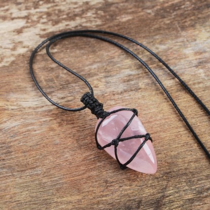 Rose Quartz Necklace, Raw Rose Quartz Pendant Necklace, Pink Crystal Quartz, Wedding Jewelry, Christmas Gift, Gift for Her, Yoga Jewelry