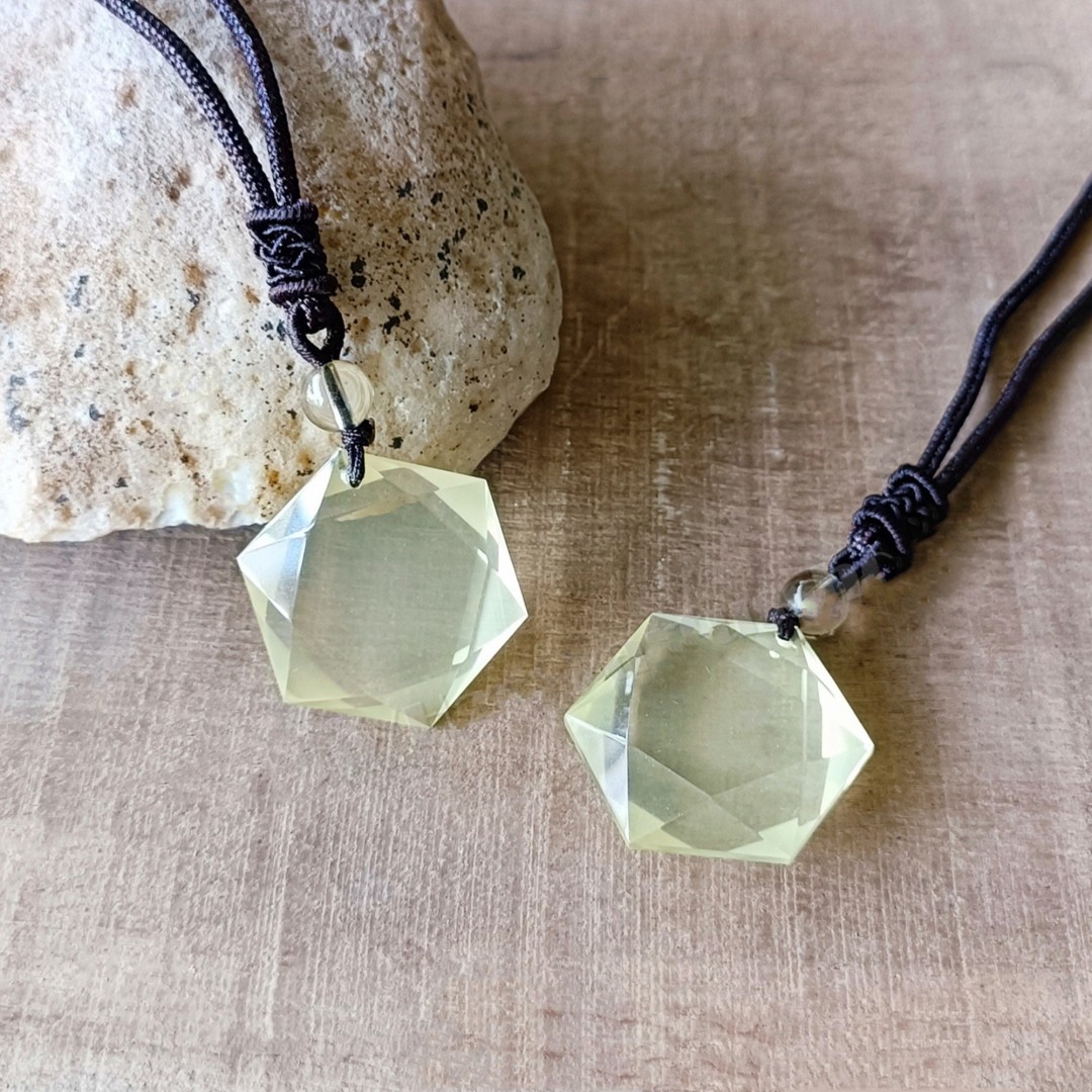 Natural Crystal Hexagon Necklace, Rainbow Fluorite Gemstone Jewelry, Valentine Gift, 30mm Natural Rose Quartz Energy Necklace, Handmade Gift