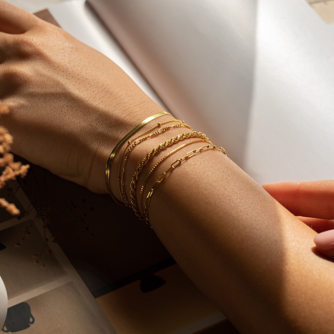 Minimalist Bracelet Chains by Caitlyn Minimalist • Silver & Gold Herringbone, Paperclip, Rope, Box Chain Bracelets • Dainty Everyday Jewelry