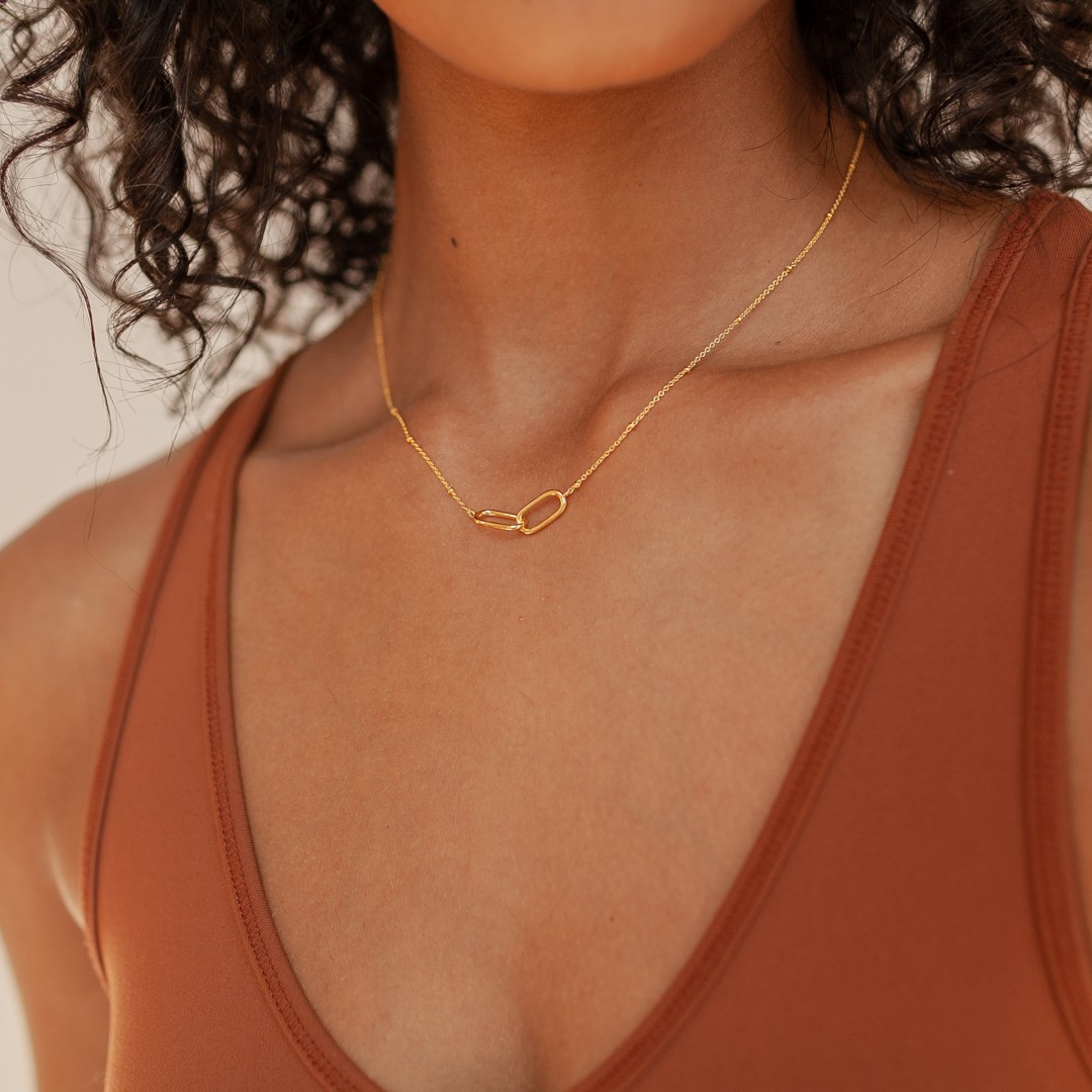 Linked Pendant Necklace by Caitlyn Minimalist • Infinity Necklace • Heart Necklace • Family Necklace • Sister Necklace • NR018