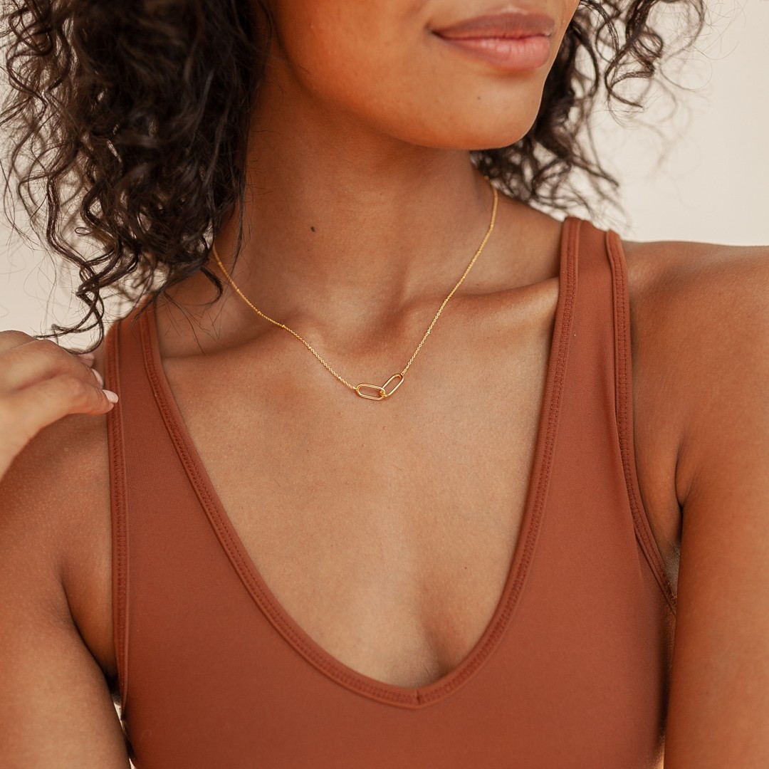 Linked Pendant Necklace by Caitlyn Minimalist • Infinity Necklace • Heart Necklace • Family Necklace • Sister Necklace • NR018